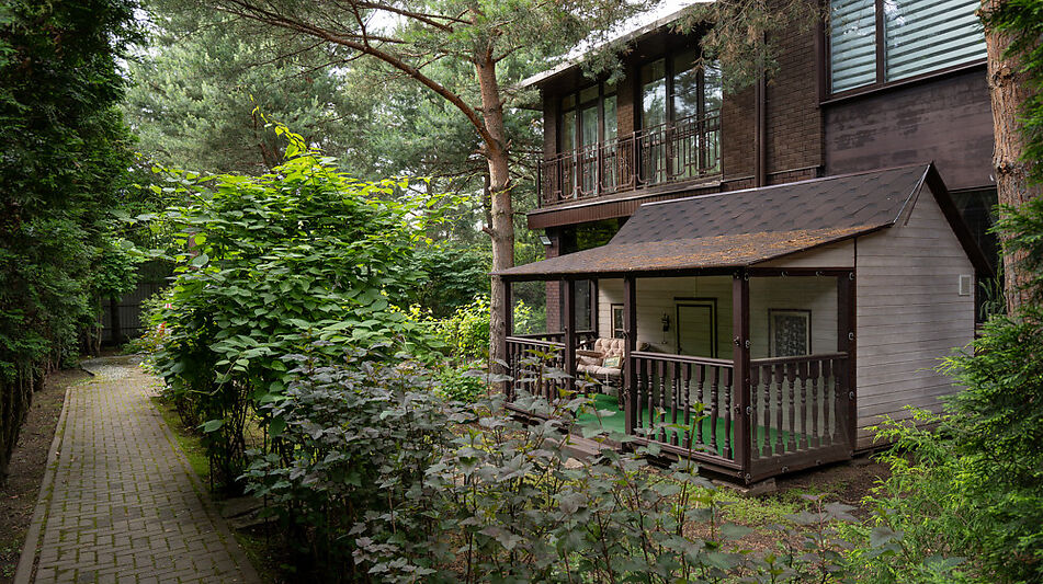 Просторный дом в КП Десять ярдов