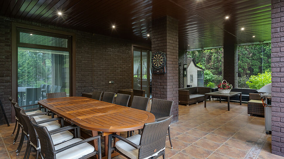 Просторный дом в КП Десять ярдов