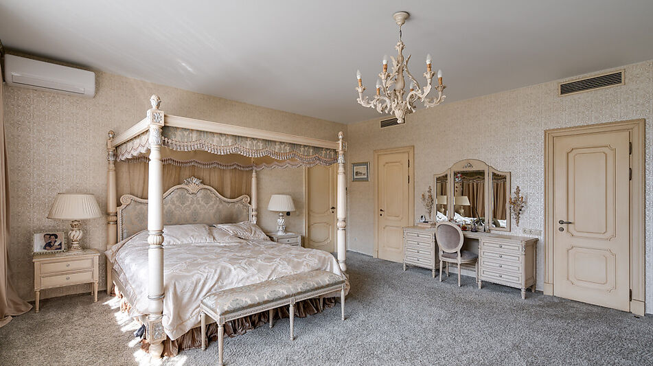 Просторный дом в КП Десять ярдов