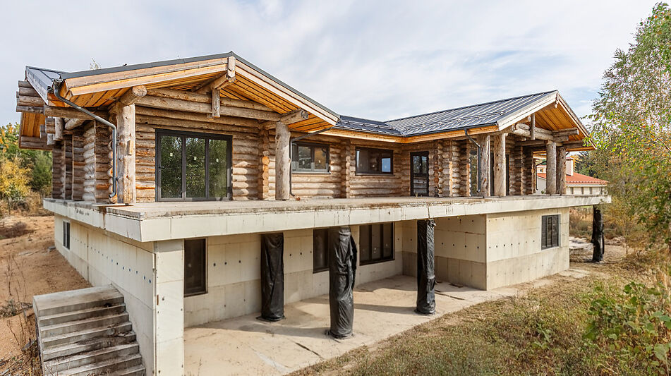 Дом с видом на воду в КП Пчелка