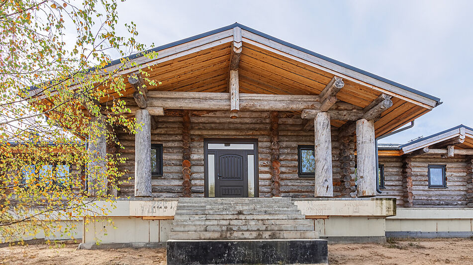 Дом с видом на воду в КП Пчелка