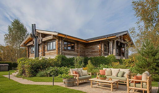 Дом с видом на воду в КП Пчелка