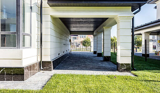 Дом у озера в КП Новорижский