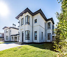 Дом у озера в КП Новорижский