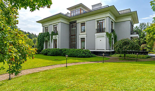 Резиденция в КП Стольное