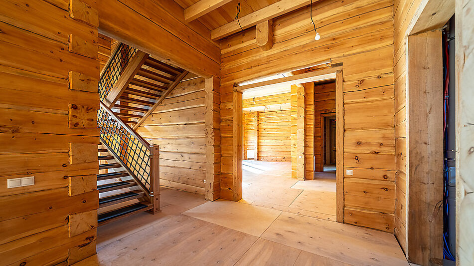 Дом из кедрового лафета в Авроре