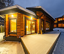 Дом из кедрового лафета в Авроре