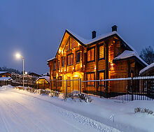 Дом из кедрового лафета в Авроре