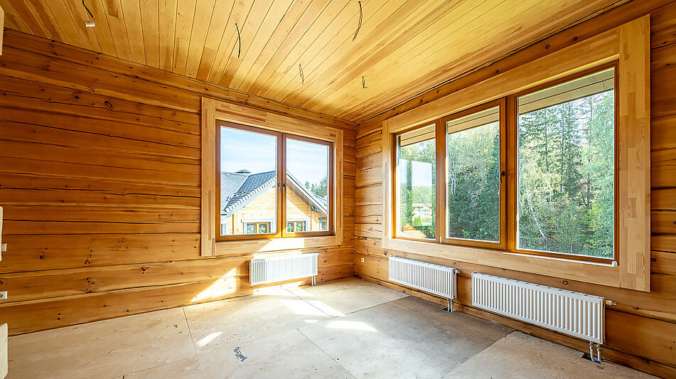 Дом из кедрового лафета в Авроре