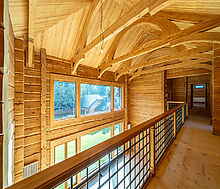 Дом из кедрового лафета в Авроре