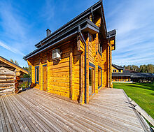 Дом из кедрового лафета в Авроре