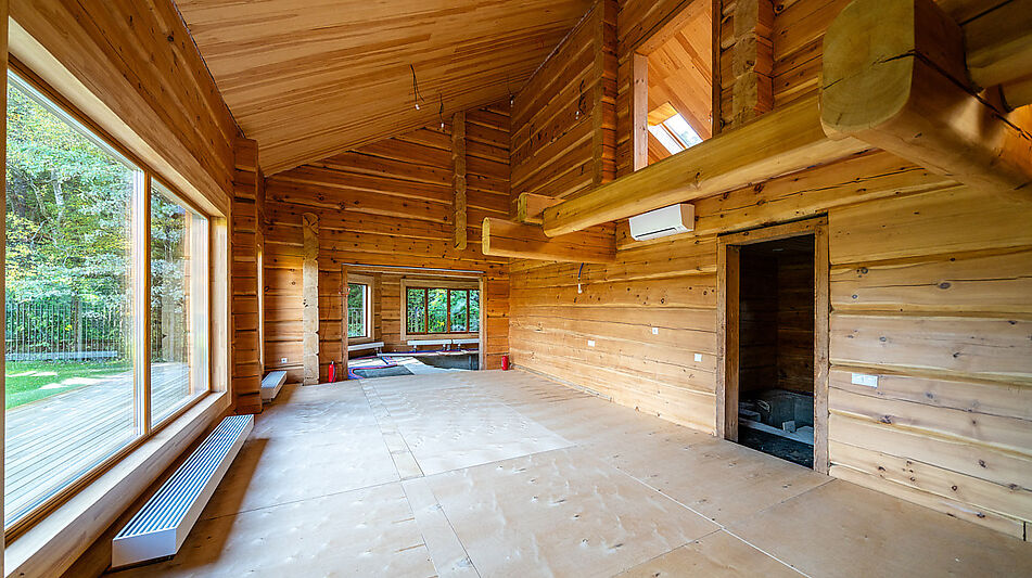 Дом из кедрового лафета в Авроре