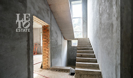 Новый стильный дом в Мытищах