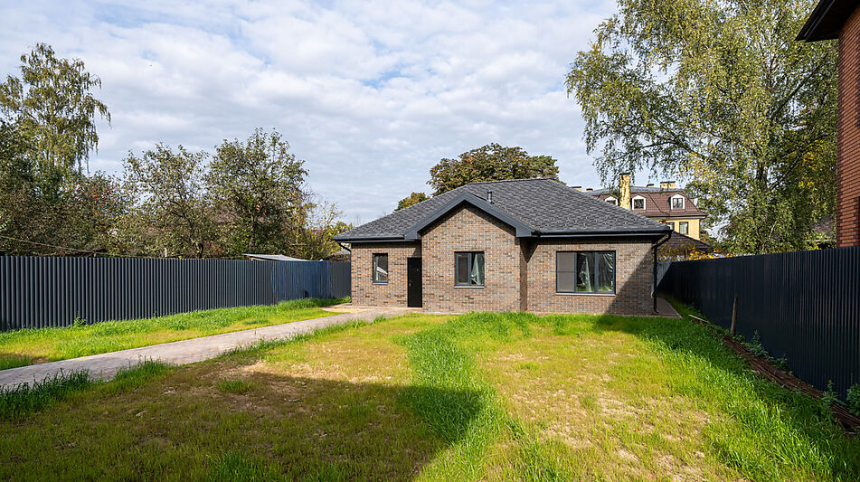 Одноэтажный дом в Мытищах