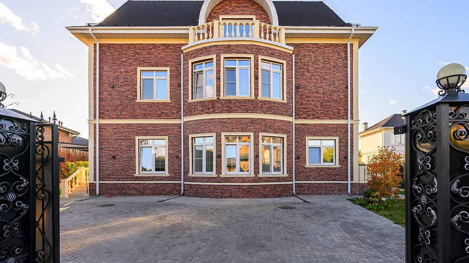 Готовый дом в КП Николина Поляна