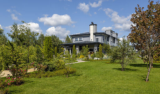 Стильный дом в КП Крона