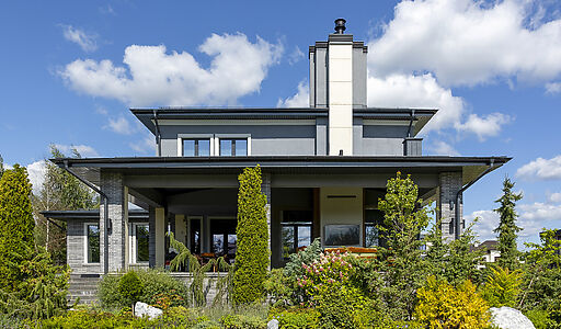 Стильный дом в КП Крона