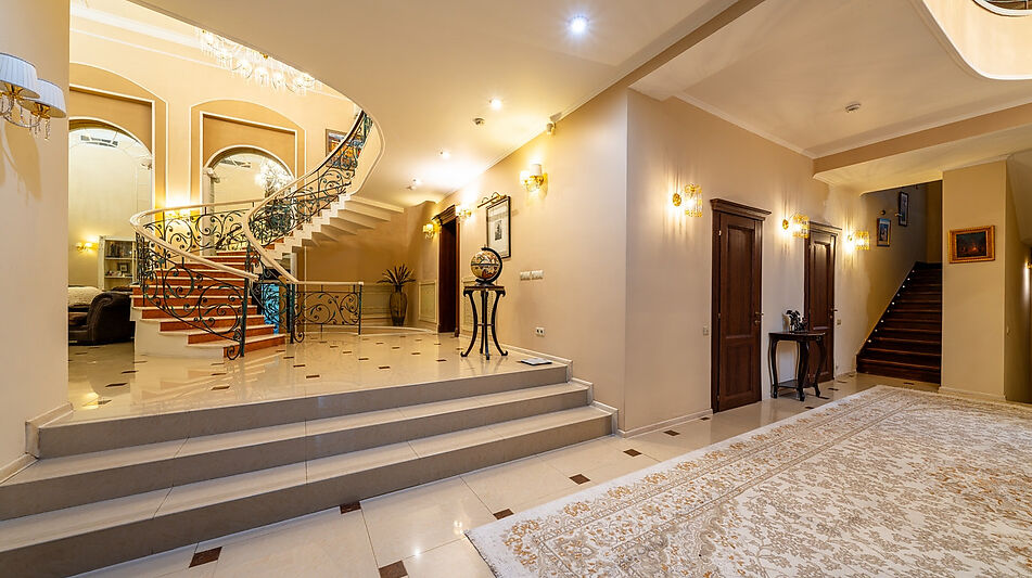 Роскошный дом в Горки-7