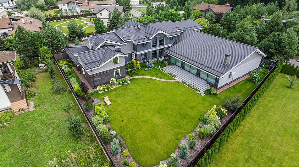 Дом с бассейном в КП Пестово