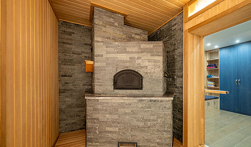 Дом с бассейном в КП Пестово