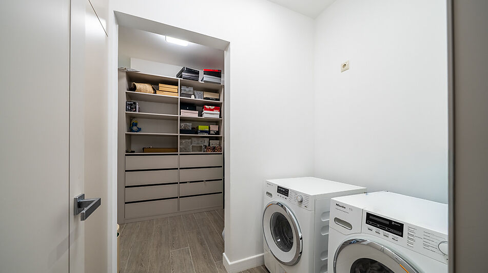 Дом с бассейном в КП Пестово