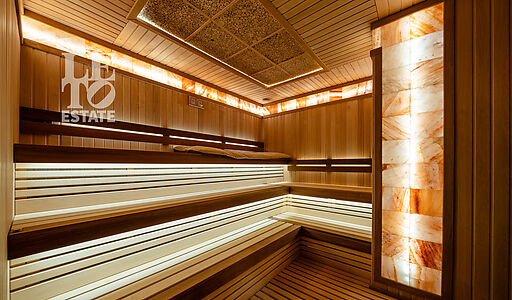 Дом с бассейном в КП Пестово