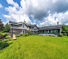 Дом с бассейном в КП Пестово