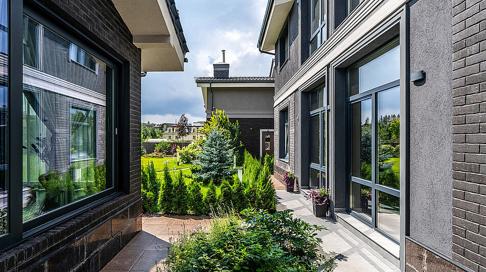 Дом с бассейном в КП Пестово