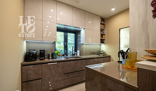 Дом с бассейном в КП Пестово