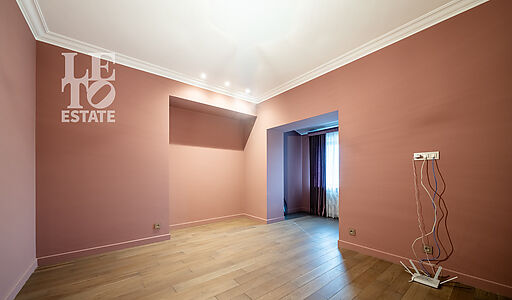 Дом с бассейном в КП Пестово