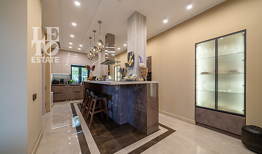 Дом с бассейном в КП Пестово