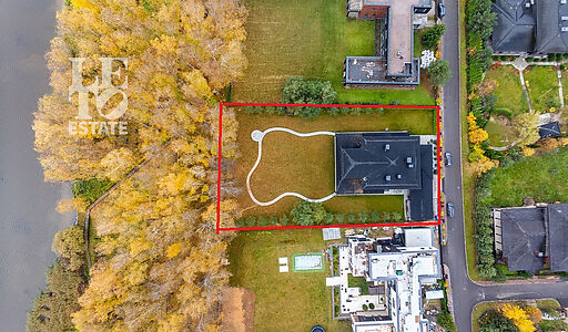 Дом c видом на воду в КП Монаково