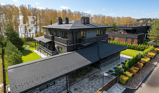 Дом c видом на воду в КП Монаково