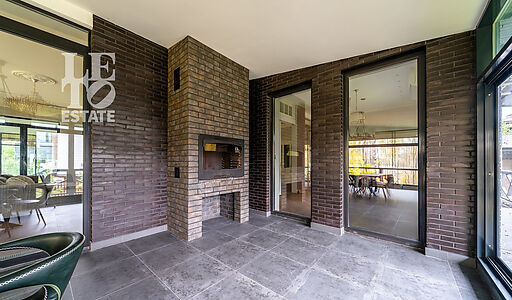 Дом c видом на воду в КП Монаково