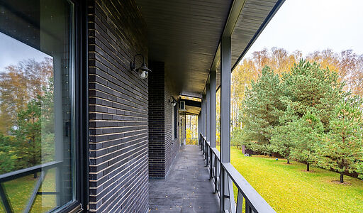 Дом c видом на воду в КП Монаково