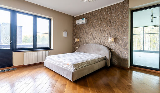 Дом c видом на воду в КП Монаково