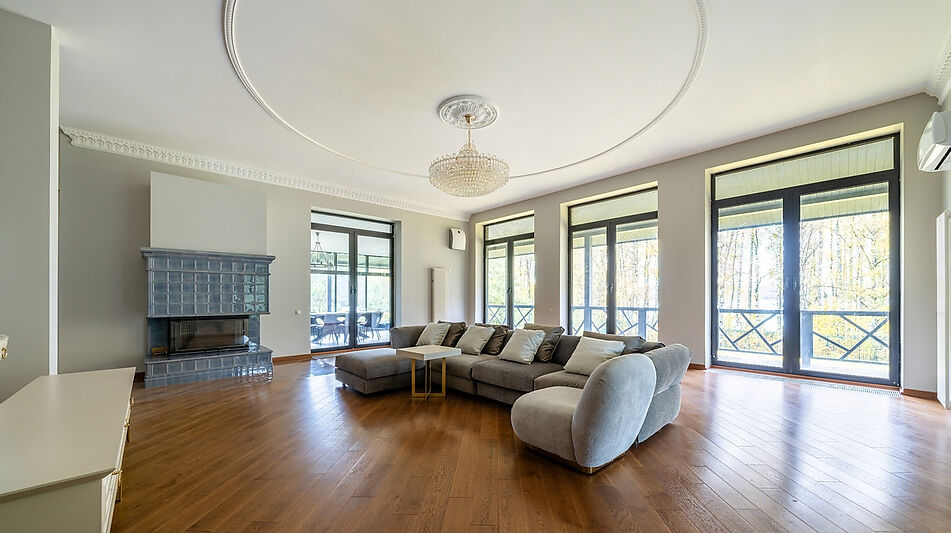 Дом c видом на воду в КП Монаково