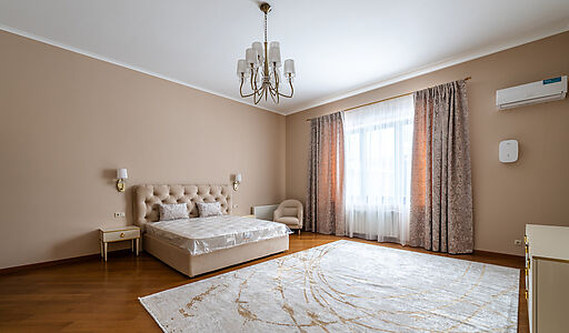 Дом c видом на воду в КП Монаково