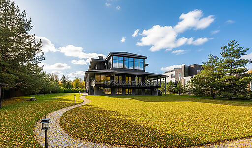 Дом c видом на воду в КП Монаково