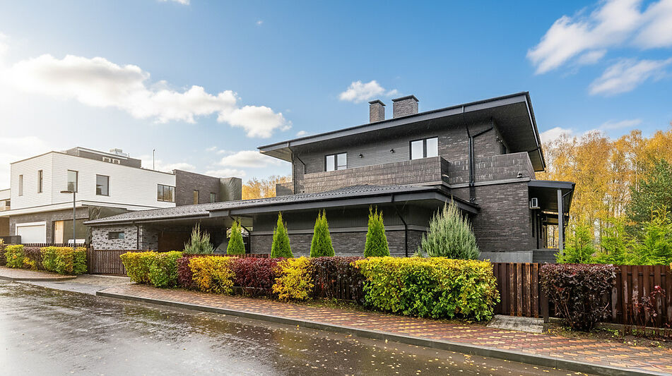 Дом c видом на воду в КП Монаково