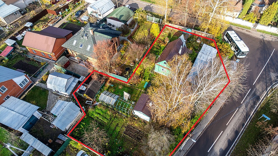 Участок на первой линии Троицкое