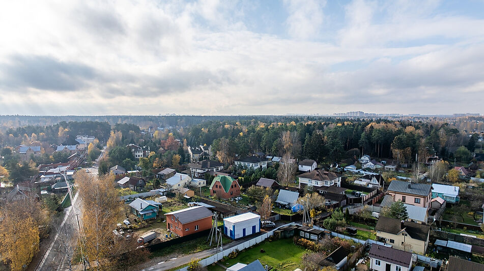 Участок на первой линии Троицкое