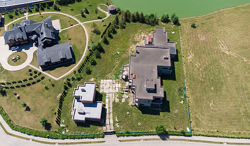 Участок у воды Гольф Яхт Пестово