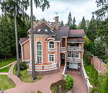 Уникальная усадьба в Дубраве