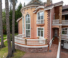 Уникальная усадьба в Дубраве