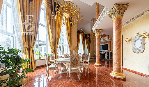 Уникальная усадьба в Дубраве