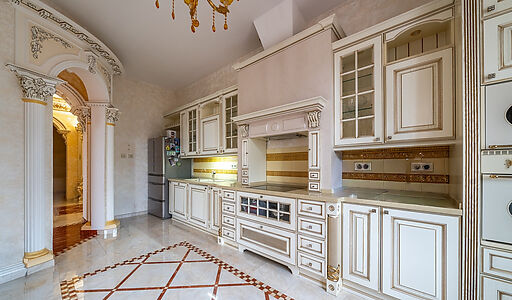 Уникальная усадьба в Дубраве