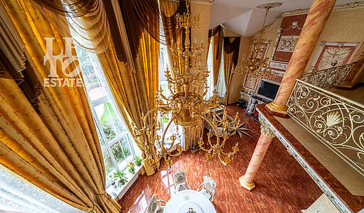 Уникальная усадьба в Дубраве