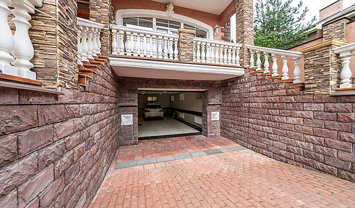 Уникальная усадьба в Дубраве