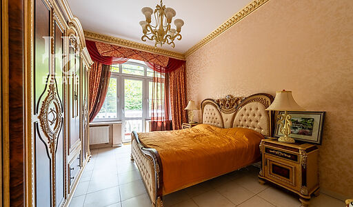 Уникальная усадьба в Дубраве